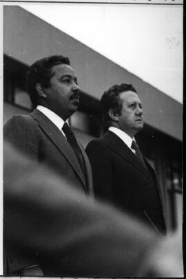 O Comandante Pedro Pires e Mário Soares