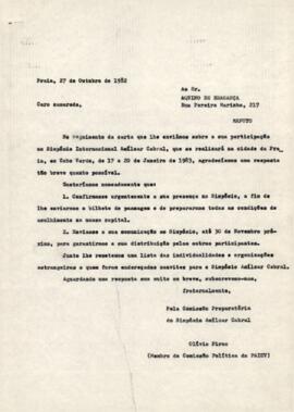 Carta-convite enviada ao camarada Aquino de Bragança, por Olivio Pires, membro da Comissão Política do PAICV